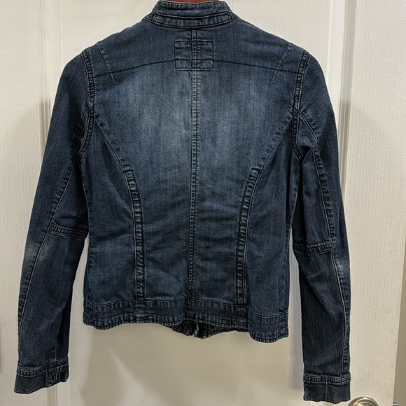 Women’s denim jacket - Picture 2 of 3